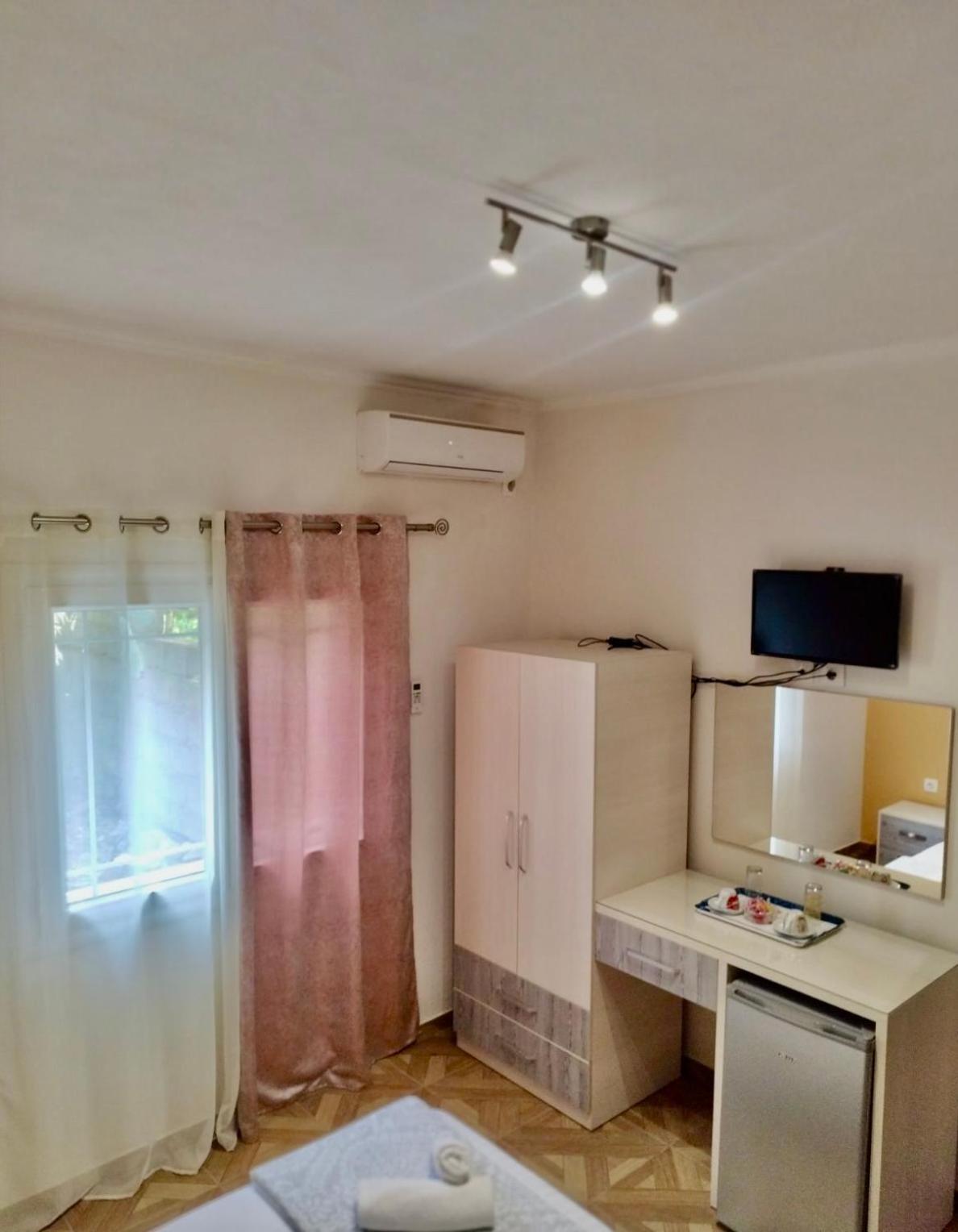Dagos Rooms Дермі Екстер'єр фото